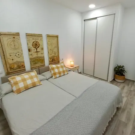 Nuevo Junto Al Mar *