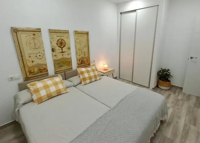 Nuevo Junto Al Mar *